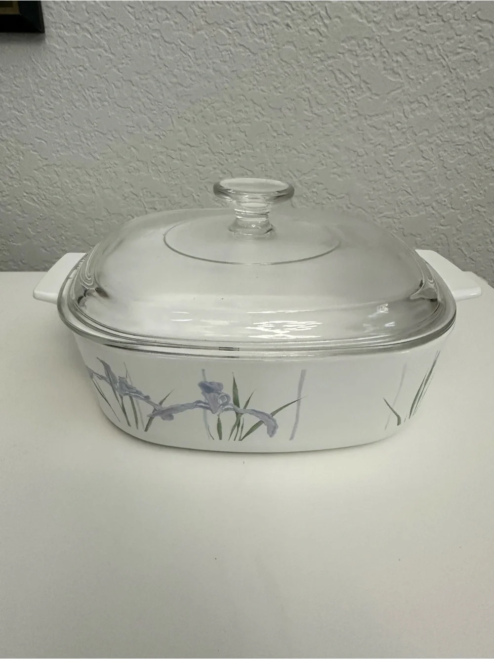Vintage CorningWare Casserole Dish w/Lid-Shadow Iris Pattern(1985-1995)-2 Liter